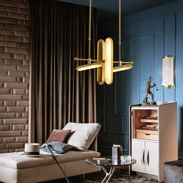 Lustre Postmodern Art Déco en fer doré et verre pour salle à manger | Marco Lucetti