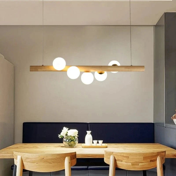 Lustre suspendu en bois massif et boules de verre blanc lait - Design Luxe | Marco Lucetti
