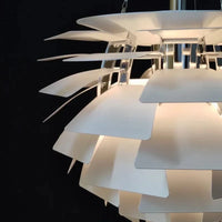 Lustre suspension LED Pinecone par le designer danois Louis | Marco Lucetti