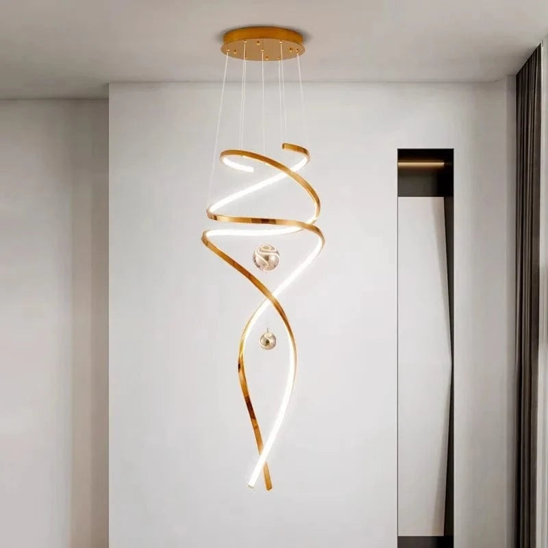 Lustre Suspension Nordique pour un Éclairage Intérieur de Salon | Marco Lucetti