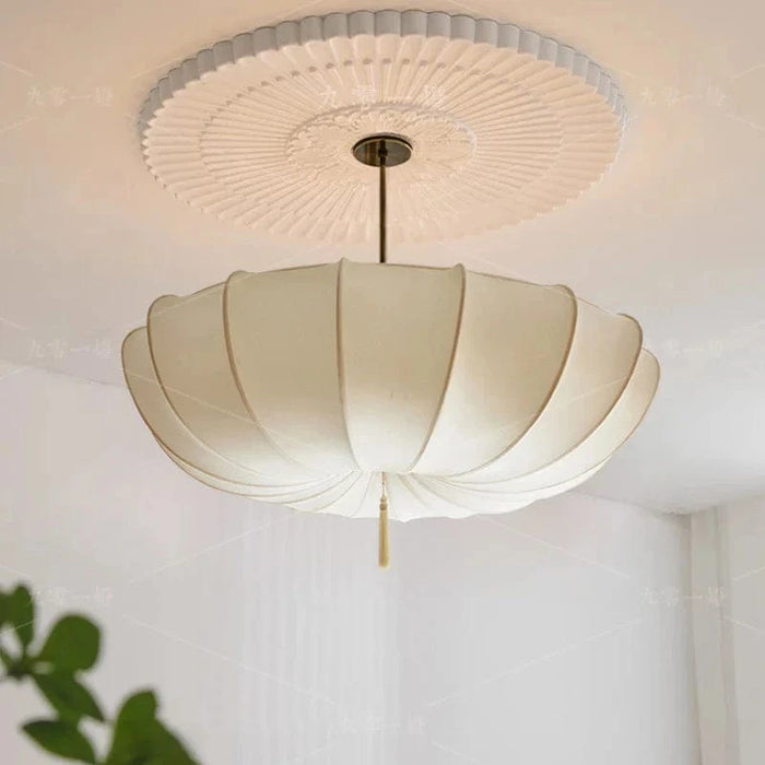 Lustre Vintage en Tissu Européen pour Restaurant Chic | Marco Lucetti