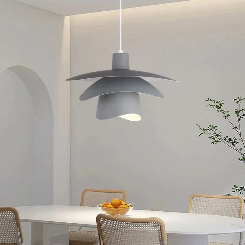 Lustres UFO Nordique pour Chambres d'Hôtel et Restaurants | Marco Lucetti