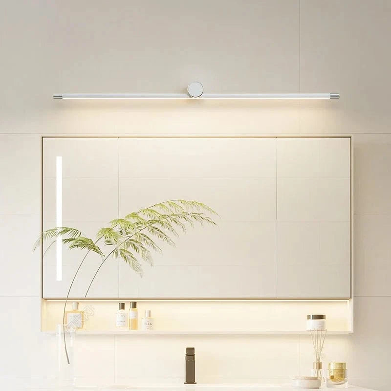 Miroir design avec LED pour maquillage et décoration intérieure | Marco Lucetti