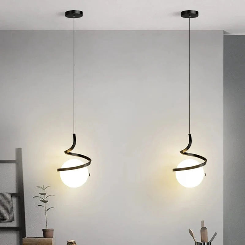 Nordique Déco: Suspension LED Spirale pour Haut Plafond - Noir/Blanc/Or + Verre | Marco Lucetti