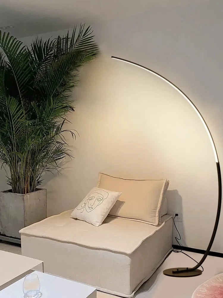 Nordique LED Coin Lumière Arc RVB Lampadaires - Noir & Blanc - Contrôle APP & À Distance | Marco Lucetti