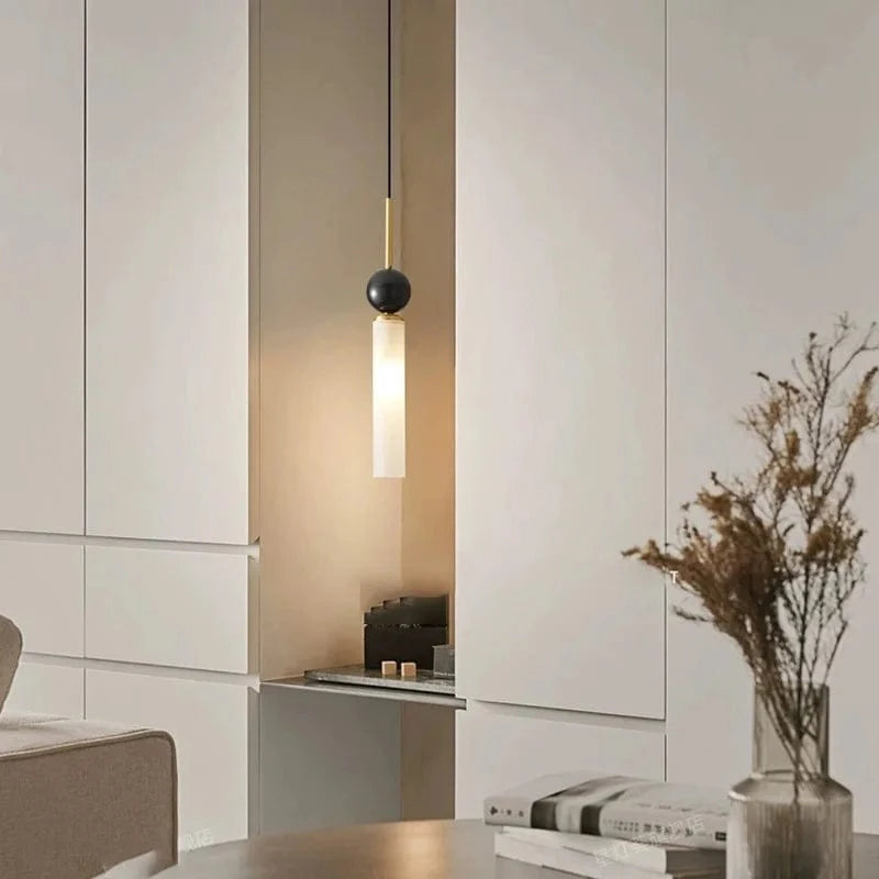 Nouvelle Collection de Lampes Suspendues en Marbre et Cuivre Réglables | Marco Lucetti