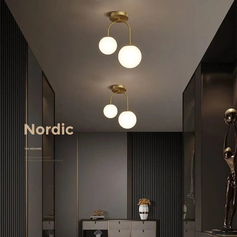 Plafonnier boule de verre nordique LED pour décoration d'intérieur | Marco Lucetti