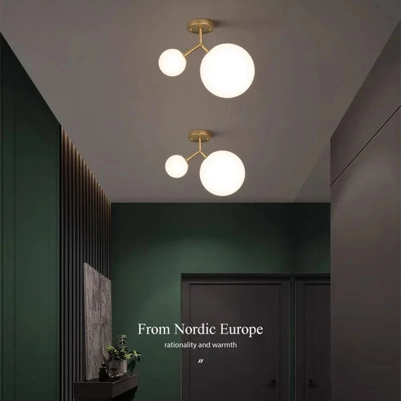 Plafonnier boule de verre nordique LED pour décoration d'intérieur | Marco Lucetti