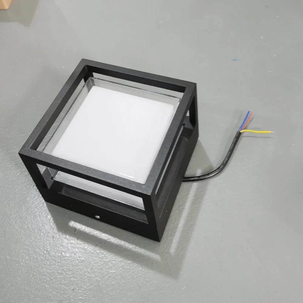 Plafonnier de balcon design et étanche | Marco Lucetti