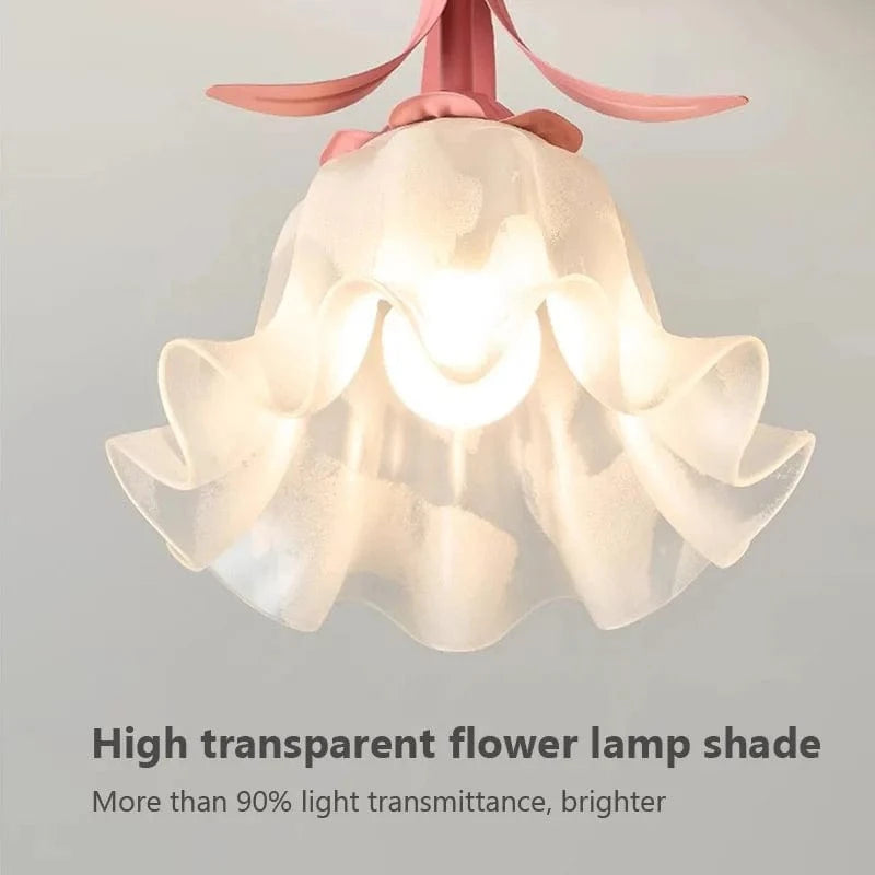 Plafonnier français lumineux avec motif floral | Marco Lucetti