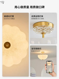 Plafonnier LED en verre crème et cuivre médiéval avec luminaires contemporains de qualité | Marco Lucetti