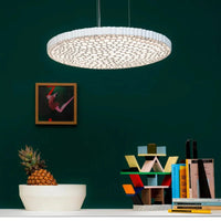 Plafonnier LED Hive : Minimaliste, Créatif et Élégant