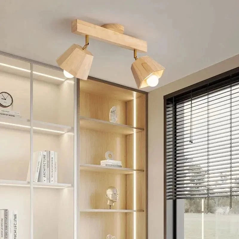 Plafonnier LED moderne en bois pour intérieur : Long lustre sur rail avec projecteur | Marco Lucetti