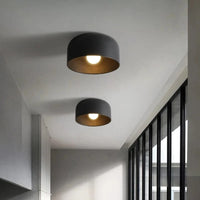 Plafonnier LED noir et blanc moderne  pour balcon, allée, hôtel et couloir | Marco Lucetti
