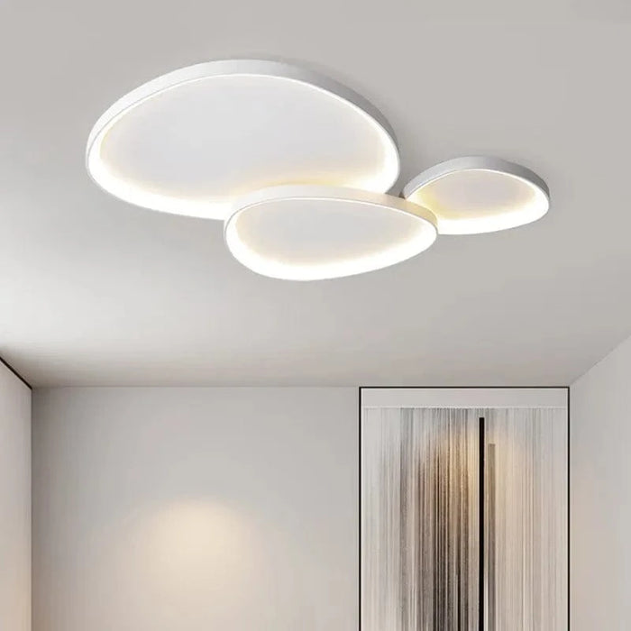 Plafonnier LED nordique au design épuré | Marco Lucetti