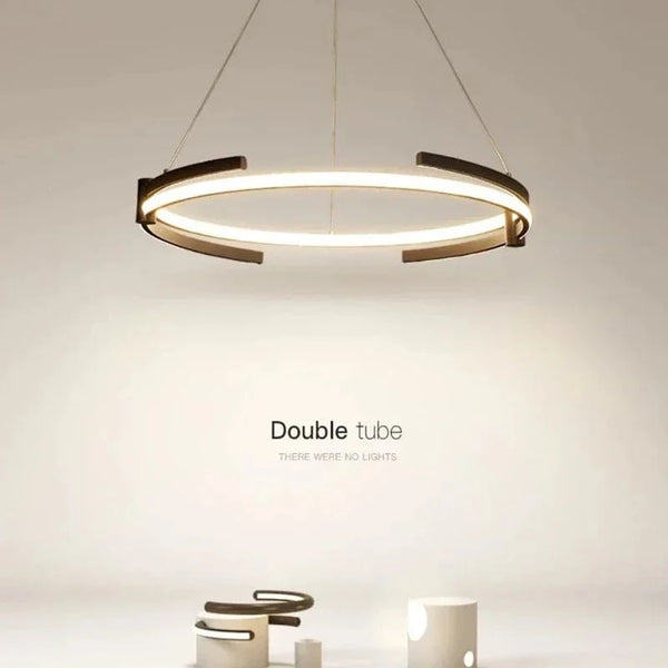 Plafonnier LED suspendu au design contemporain | Marco Lucetti