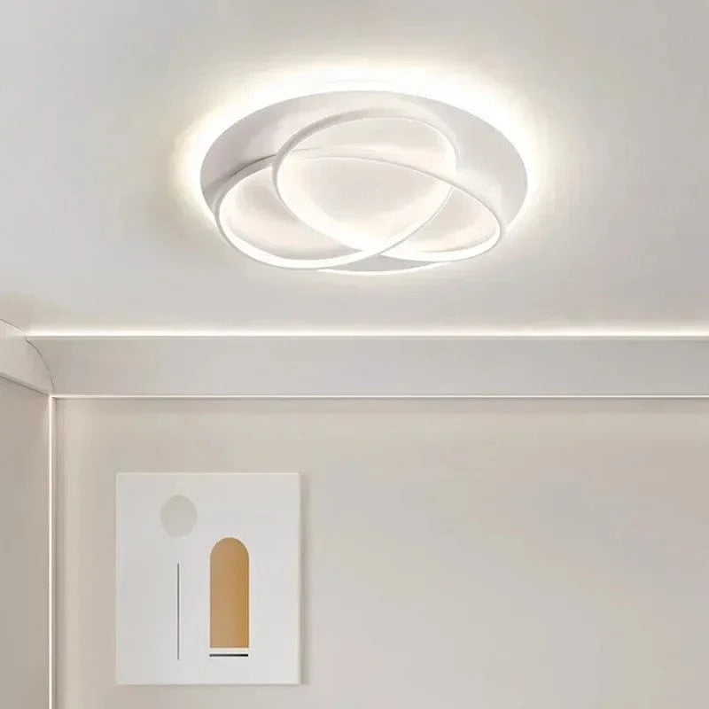 Plafonnier moderne à LEDs pour un éclairage élégant et contemporain. | Marco Lucetti