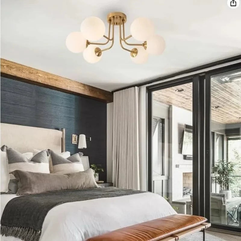 Plafonnier moderne en fer forgé | Lampe de porche avec abat-jour sphérique en verre blanc | Marco Lucetti