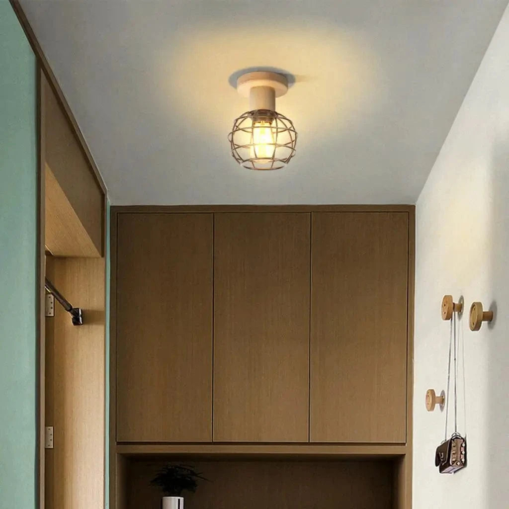 Plafonnier rétro en bois suspendu avec ampoule  | Marco Lucetti