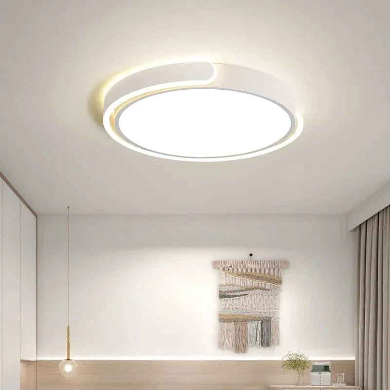 Plafonnier Sophistiqué et Moderne | Marco Lucetti