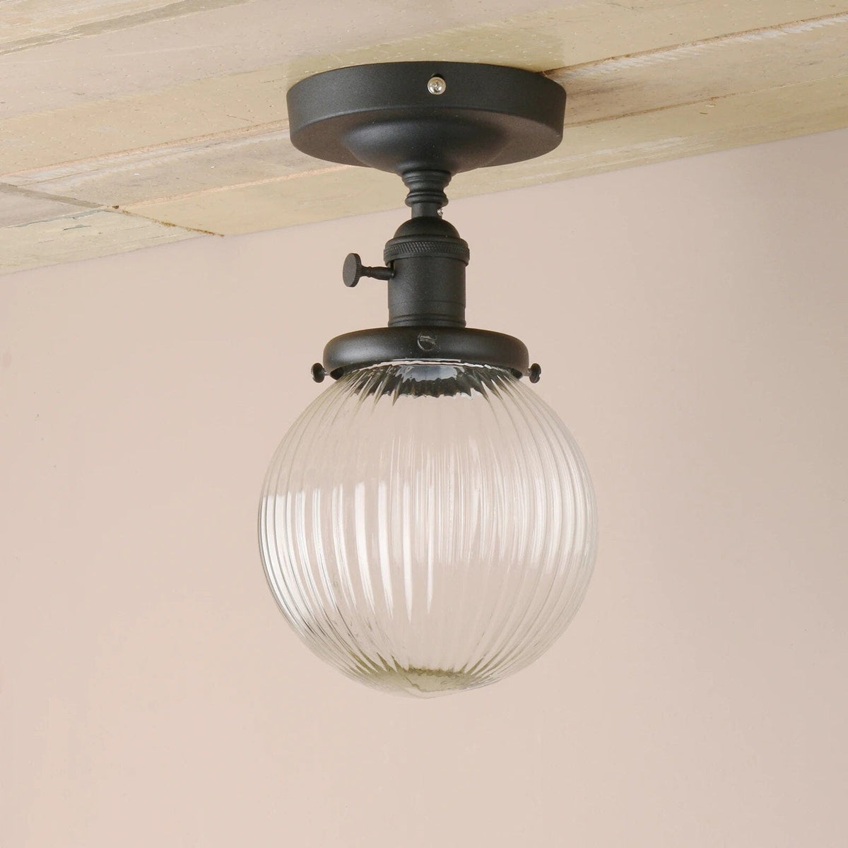 Plafonnier Vintage Industriel : Boule en Verre | Marco Lucetti