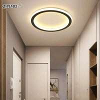 Plafonniers LED ronds et carrés : la simplicité illumine votre intérieur | Marco Lucetti