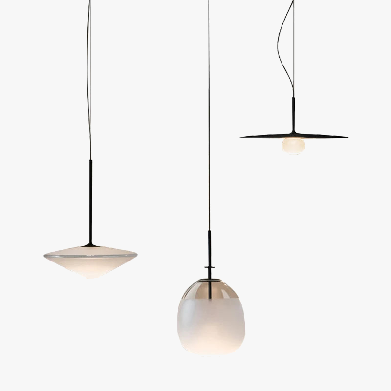 Suspension design "Soucoupe Volante" en verre