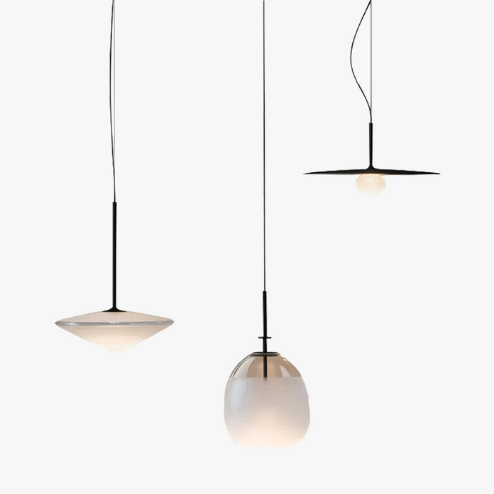 Suspension design "Soucoupe Volante" en verre