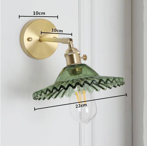 Applique murale dorée à LED avec abat-jour en verre
