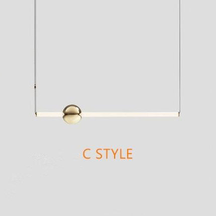 Lustre Orion : Élégance en tubes dorés LED