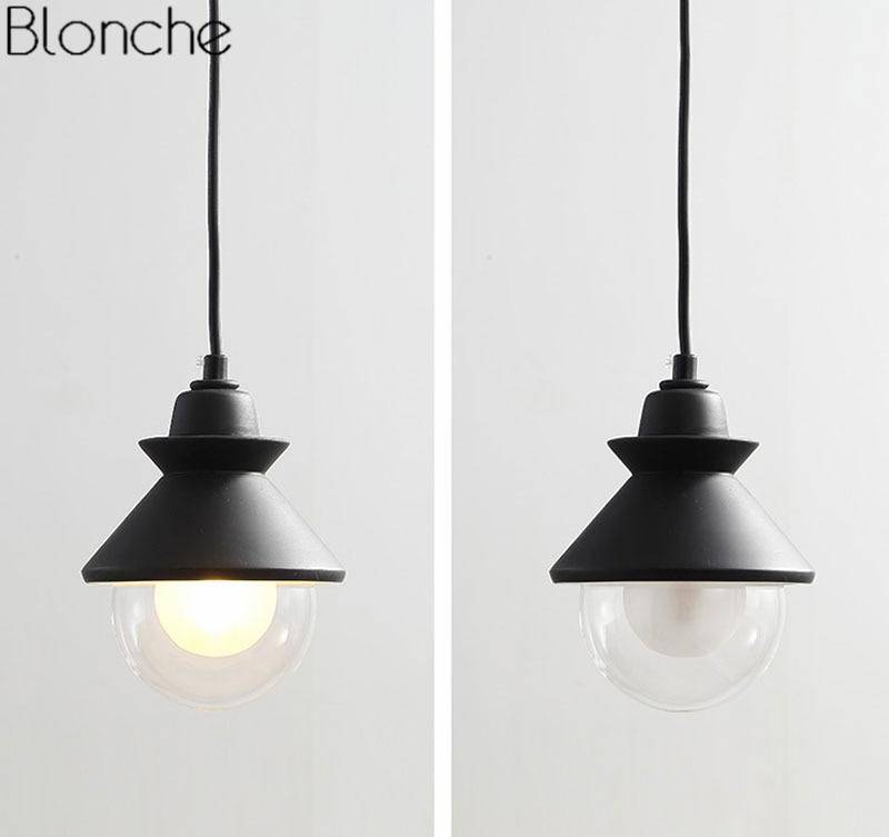 Suspension LED "Triangle Lumineux" en métal et verre