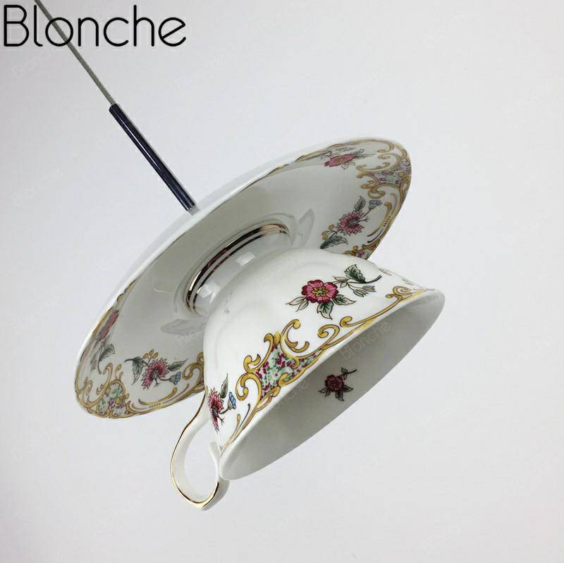 Suspension LED Tasse en céramique Fleurie