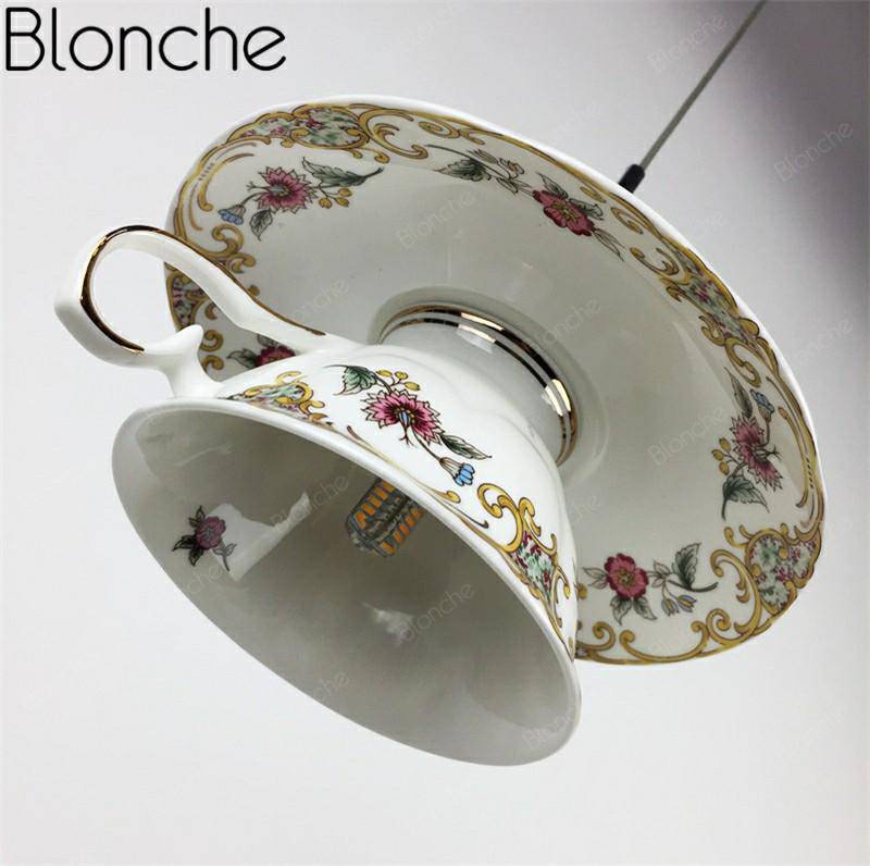 Suspension LED Tasse en céramique Fleurie