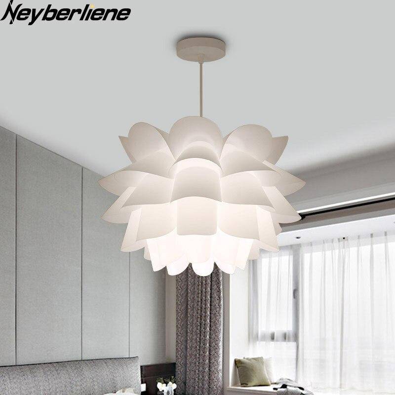 Suspension LED Fleur Blanche - Ambiance Illuminée