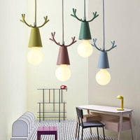 Suspension LED Conique aux Cornes Lumineuses