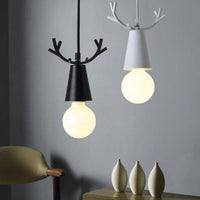 Suspension LED Conique aux Cornes Lumineuses