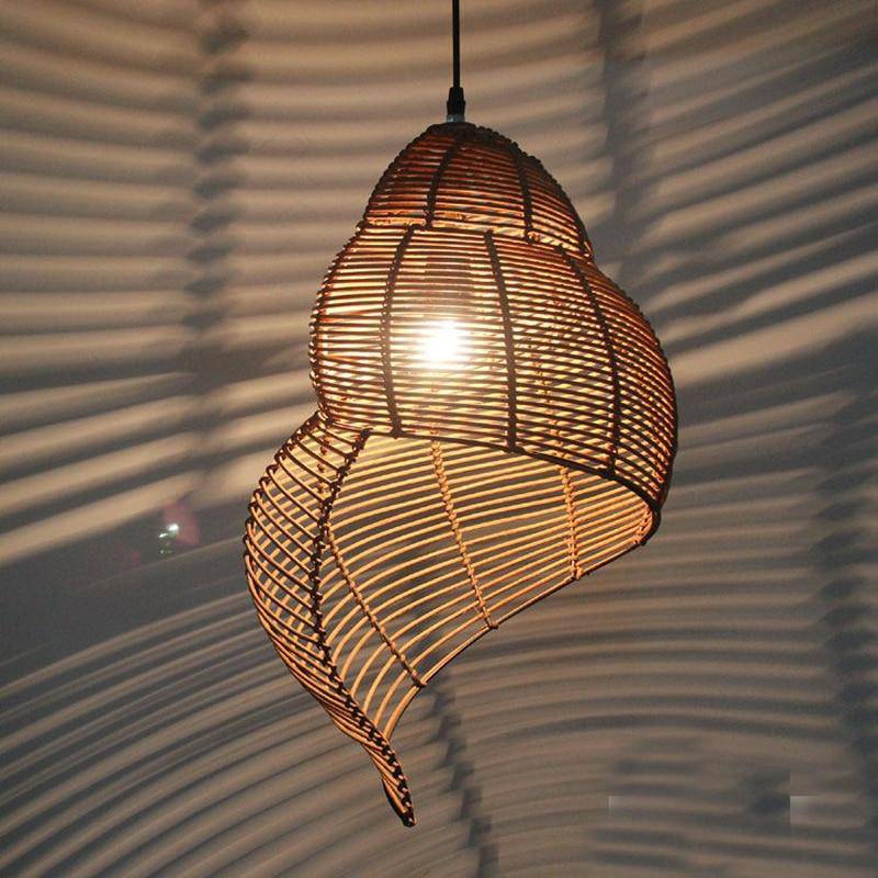 Suspension Spirale Coquillage Bois Pastoral.