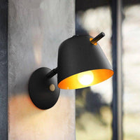 Applique murale LED en métal orientable, WallBeam.