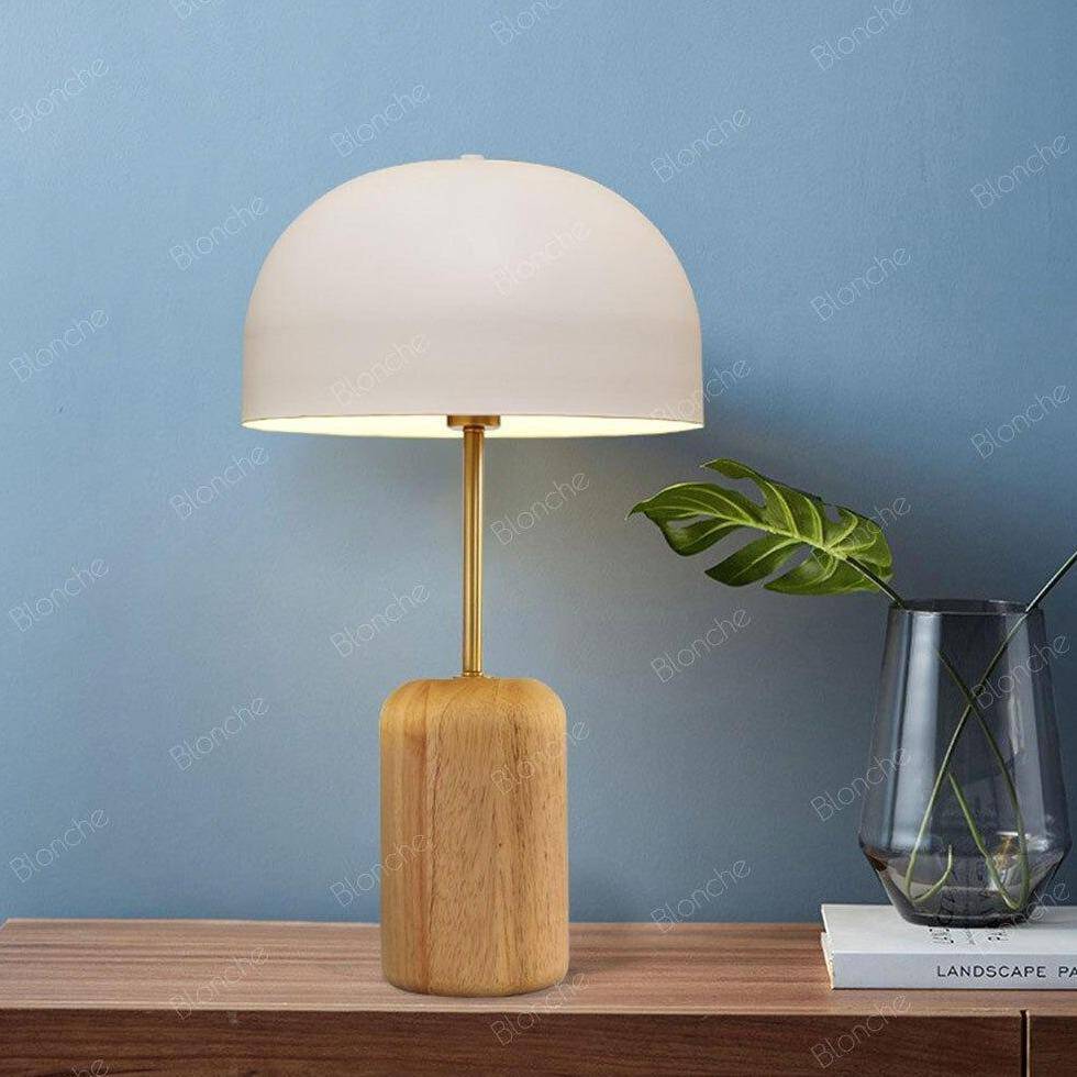 Lampe LED en bois avec abat-jour blanc