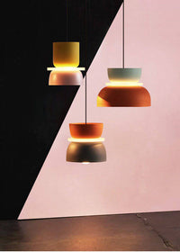 Suspension ColorDôme en métal, design moderne