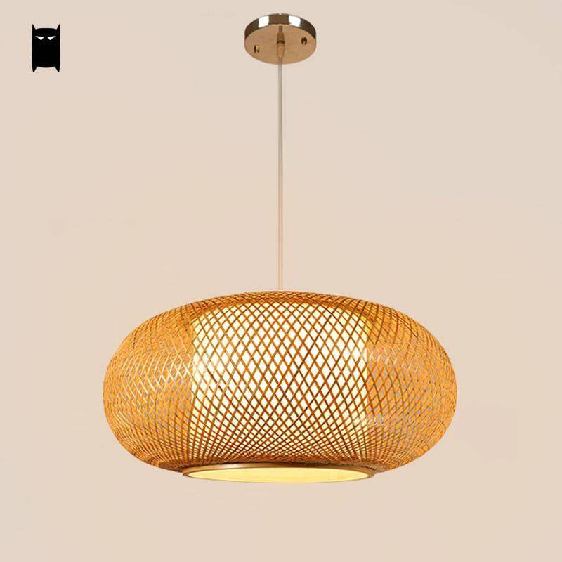Suspension japonaise en bambou tressé oval.