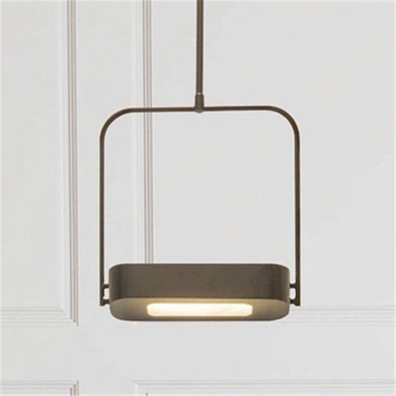 Suspension Saanvi : Modernité lumineuse en carré