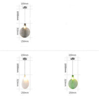 Suspension LED en verre coloré.