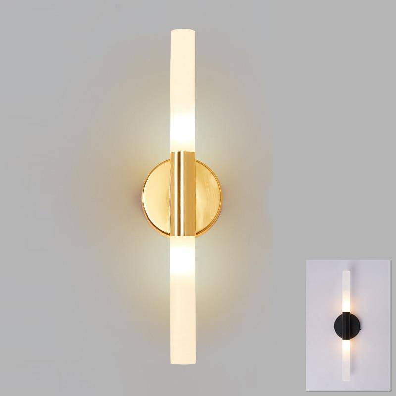 Applique murale LED minimaliste en métal doré