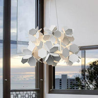 Lustre Novel LED Design