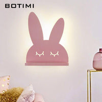 Applique murale LED Cartoon avec étagère pour enfants.