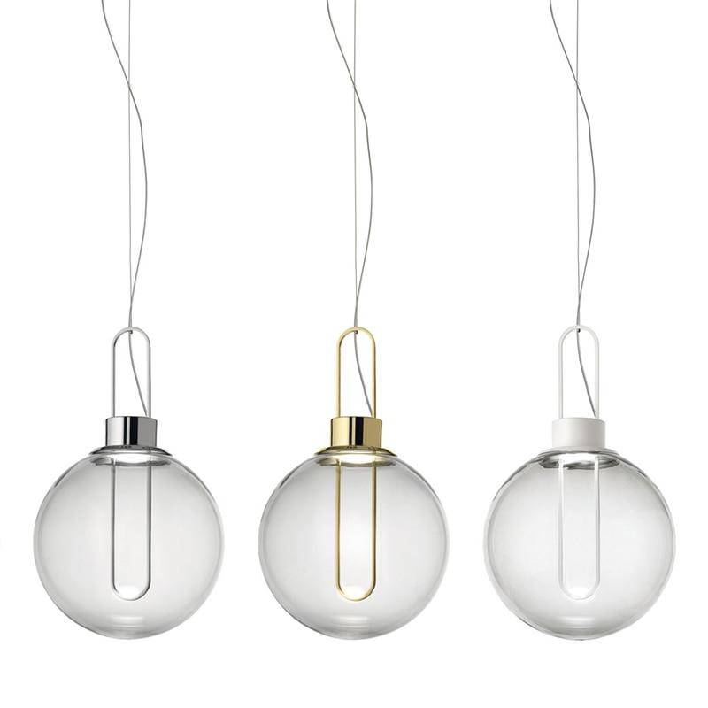 Boule de verre et socle chromé: Suspension Design