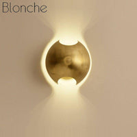Applique murale LED dorée en métal - Design arrondi