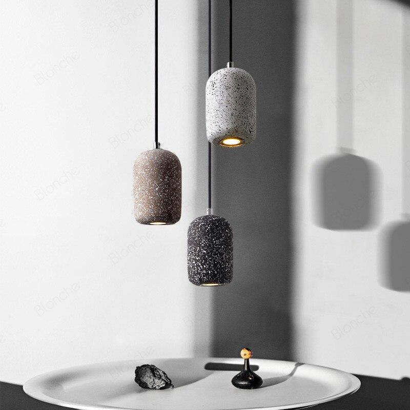 Suspension design en ciment terrazzo avec LED.