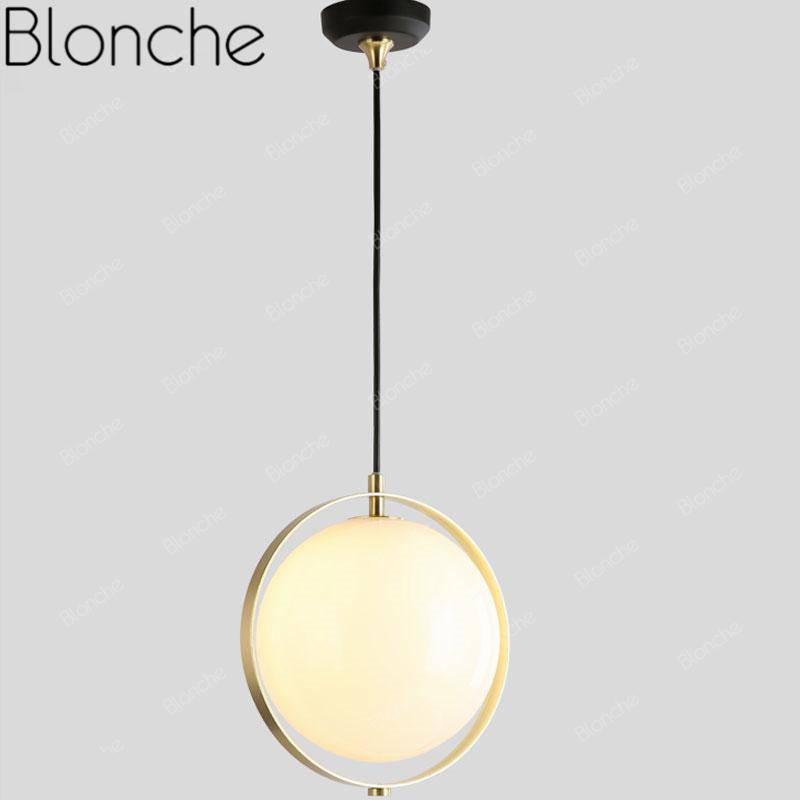 Suspension LED Cercle Doré et Boule en Verre